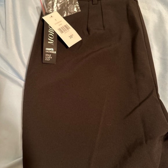Suzy shier Size  7 ankle crops black pants - Picture 2 of 3